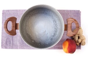 Preparazione Succo di pesca al profumo di zenzero - Fase 1