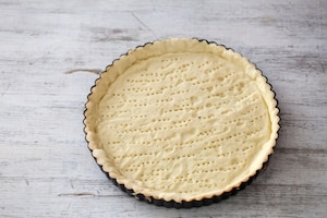 Preparazione Torta di rose di nettarine - Fase 3