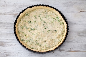 Preparazione Torta salata di pomodori, zucchine e scamorza - Fase 3