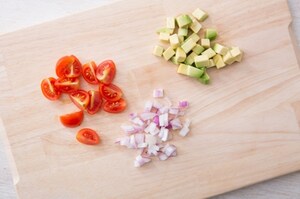 Preparazione Cestini di taco con gamberi marinati - Fase 2