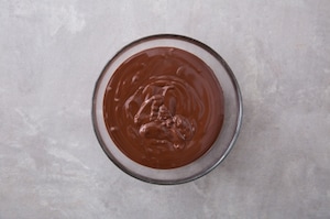 Preparazione Cioccolatini con frutta fresca - Fase 1