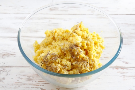 Preparazione Crocchette di riso - Fase 2 Preparazione Crocchette di riso - Fase 2