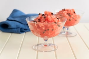 Preparazione Granita di anguria con gocce di cioccolato - Fase 3