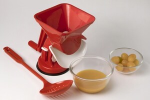 Preparazione Ravioloni con ragù di verdure miste - Fase 2