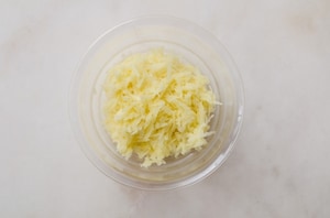 Preparazione Torta di patate in padella - Fase 1