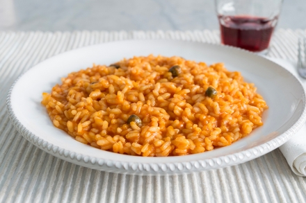 Preparazione Risotto al pomodoro con acciughe e capperi - Fase 3 Preparazione Risotto al pomodoro con acciughe e capperi - Fase 3