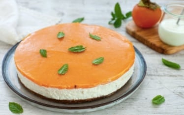 Cheesecake senza cottura con salsa di cachi 