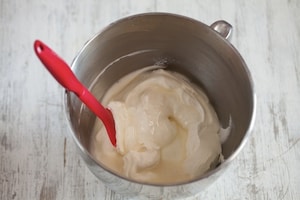 Preparazione Cheesecake senza cottura con salsa di cachi  - Fase 3