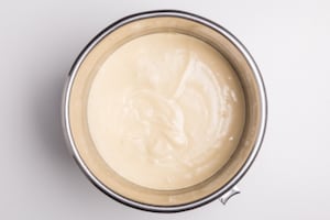 Preparazione Pan di Spagna di riso senza glutine - Fase 3