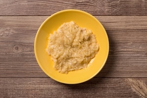 Preparazione Plumcake alle banane con gocce di cioccolato - Fase 3