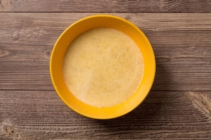 Preparazione Plumcake alle banane con gocce di cioccolato - Fase 4