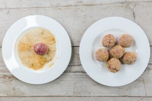 Preparazione Polpette in crosta di curcuma ripiene di formaggio - Fase 3