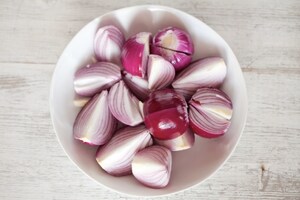 Preparazione Zuppa di cipolle alla francese - Fase 1