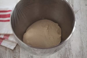 Preparazione Cornetti di pasta brioche allo yogurt  - Fase 2
