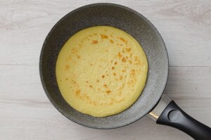 Preparazione Crêpes alla crema di cioccolato  - Fase 3