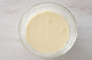 Preparazione Crêpes alla crema di cioccolato  - Fase 2