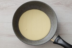 Preparazione Crêpes alla crema di cioccolato  - Fase 2