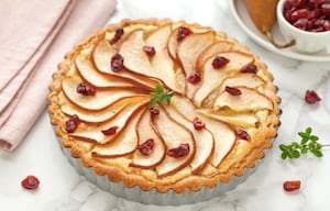 Preparazione Crostata con pere, mirtilli rossi e crema alle mandorle  - Fase 6