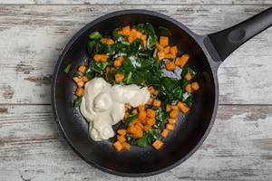 Preparazione Empanadas al forno con zucca e bietole - Fase 2