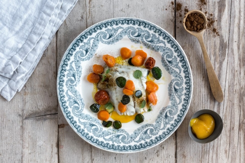 Filetti di ombrina con salsa al mango e liquirizia ricetta