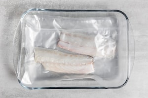 Preparazione Filetti di ombrina con salsa al mango e liquirizia - Fase 1