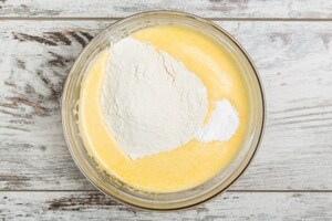 Preparazione Mini torte di carote e zenzero con panna - Fase 2