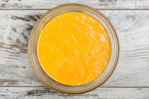 Preparazione Mini torte di carote e zenzero con panna - Fase 2