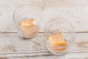 Preparazione Panna cotta con coulis ai frutti di bosco - Fase 2