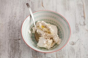 Preparazione Rotolo di frittata con fagiolini e culatello  - Fase 3