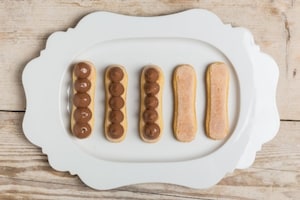 Preparazione Sandwich di savoiardi con cioccolato e crema di banana caramellata - Fase 4