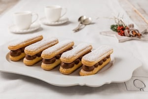 Preparazione Sandwich di savoiardi con cioccolato e crema di banana caramellata - Fase 5