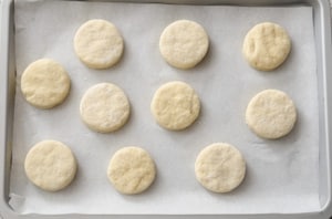 Preparazione Scones farciti con burro e marmellata - Fase 3