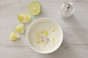 Preparazione Tacos al pollo fritto e salsa allo yogurt - Fase 2