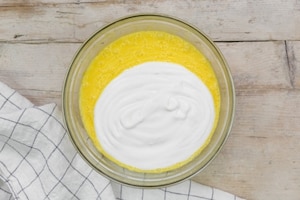 Preparazione Tiramisù in bicchiere con ganache al cioccolato - Fase 4