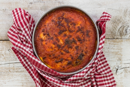 Preparazione Torta di patate con melanzane e formaggio - Fase 4 Preparazione Torta di patate con melanzane e formaggio - Fase 4
