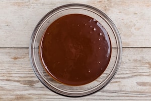 Preparazione Torta glassata di amaretti e caffè - Fase 4