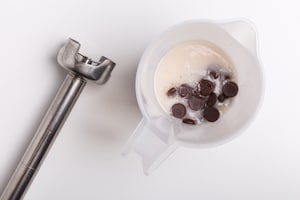 Preparazione Torta mousse al cioccolato e amarene - Fase 3