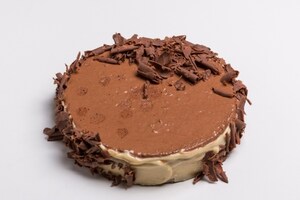Preparazione Torta mousse al cioccolato e amarene - Fase 7