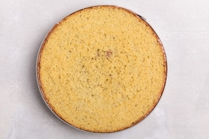 Preparazione Torta mousse al cioccolato e amarene - Fase 6