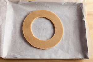 Preparazione Corona di biscotti di Natale - Fase 3