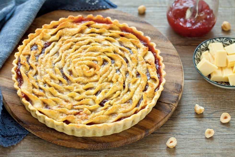 Crostata spirale alla marmellata ricetta