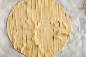 Preparazione Crostata spirale alla marmellata - Fase 3