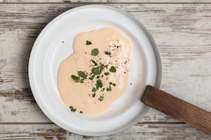 Preparazione Flan di broccoli e porri croccanti con salmone affumicato - Fase 3