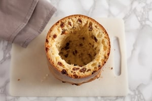Preparazione Panettone ripieno - Fase 2