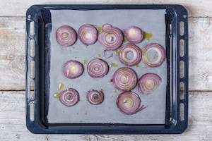 Preparazione Plumcake salato agli spinaci con feta e pomodori secchi - Fase 1