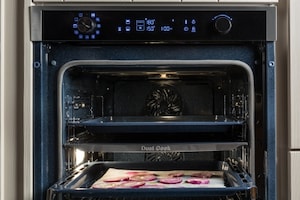 Preparazione Plumcake salato agli spinaci con feta e pomodori secchi - Fase 1