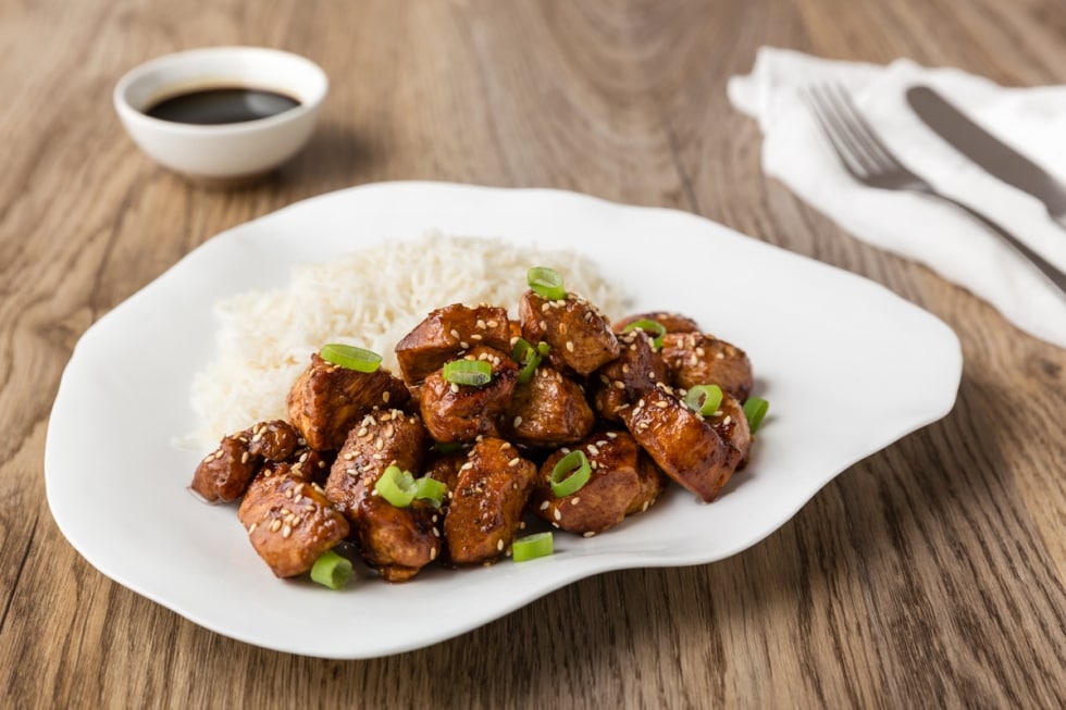 Pollo teriyaki con riso basmati e cipollotto fresco ricetta