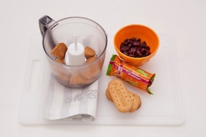 Preparazione Rotolo di biscotti al cioccolato bianco - Fase 1