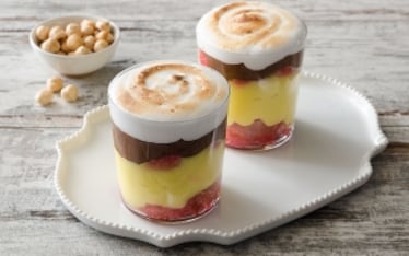 Zuppa inglese in crosta di meringa 