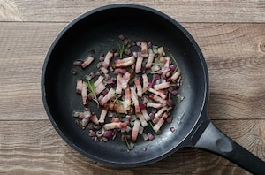 Preparazione Cavoletti di Bruxelles in padella - Fase 1